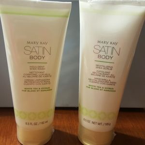 Mary Kay Satin Body Set